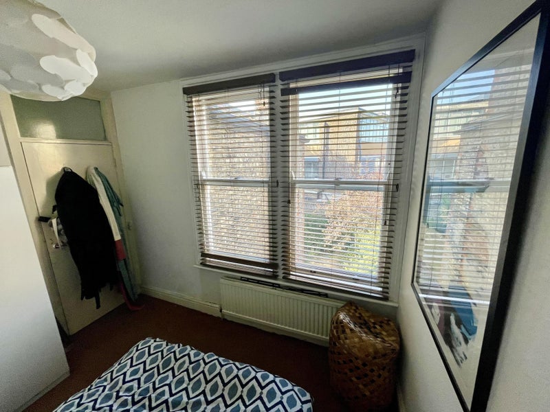 Room Elder Avenue in Greater London