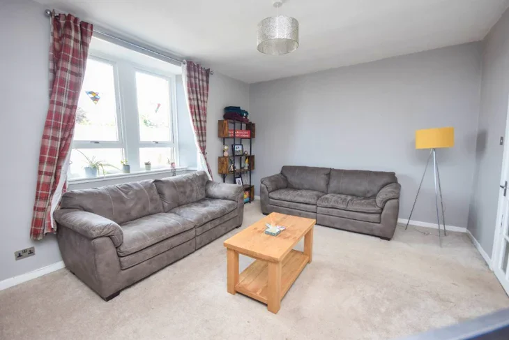 Flat Prior Road in Forfar