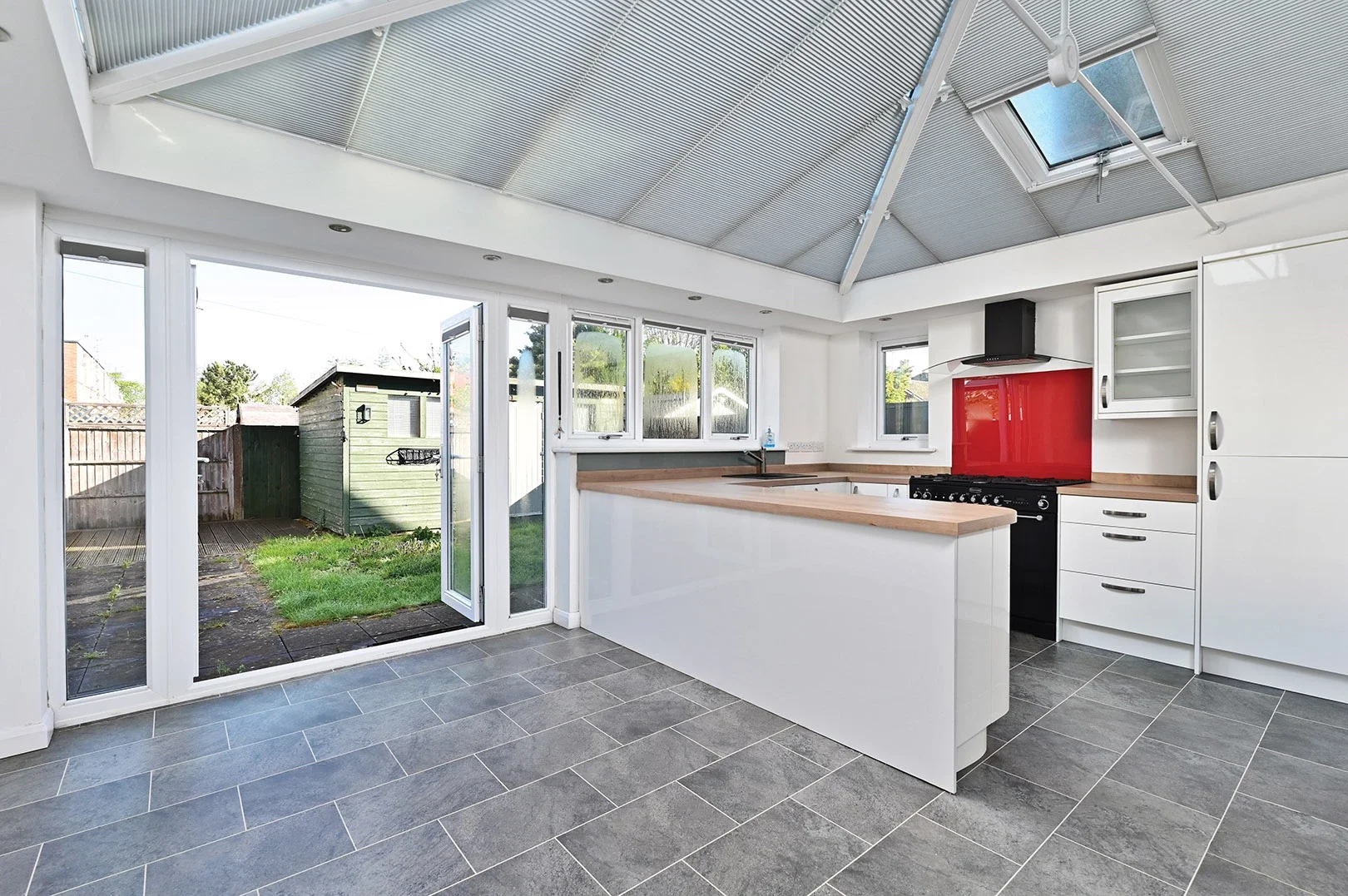 House Lynchford Road in Rushmoor