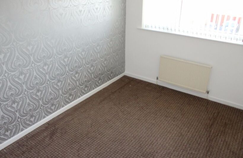 House Thornhill Close in Blackburn
