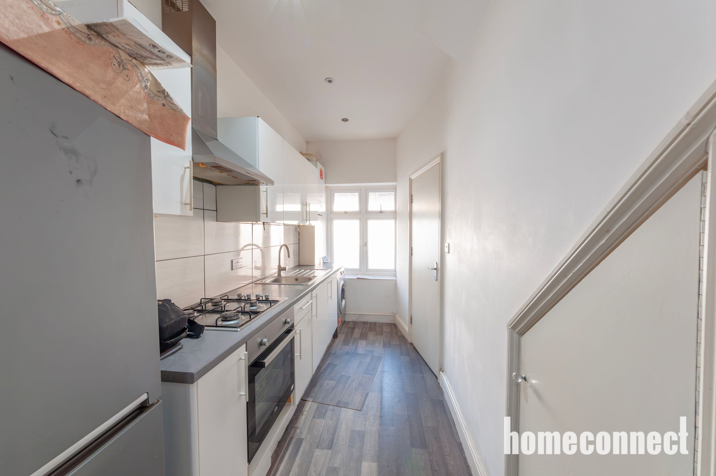 Flat Langdon Road in Greater London