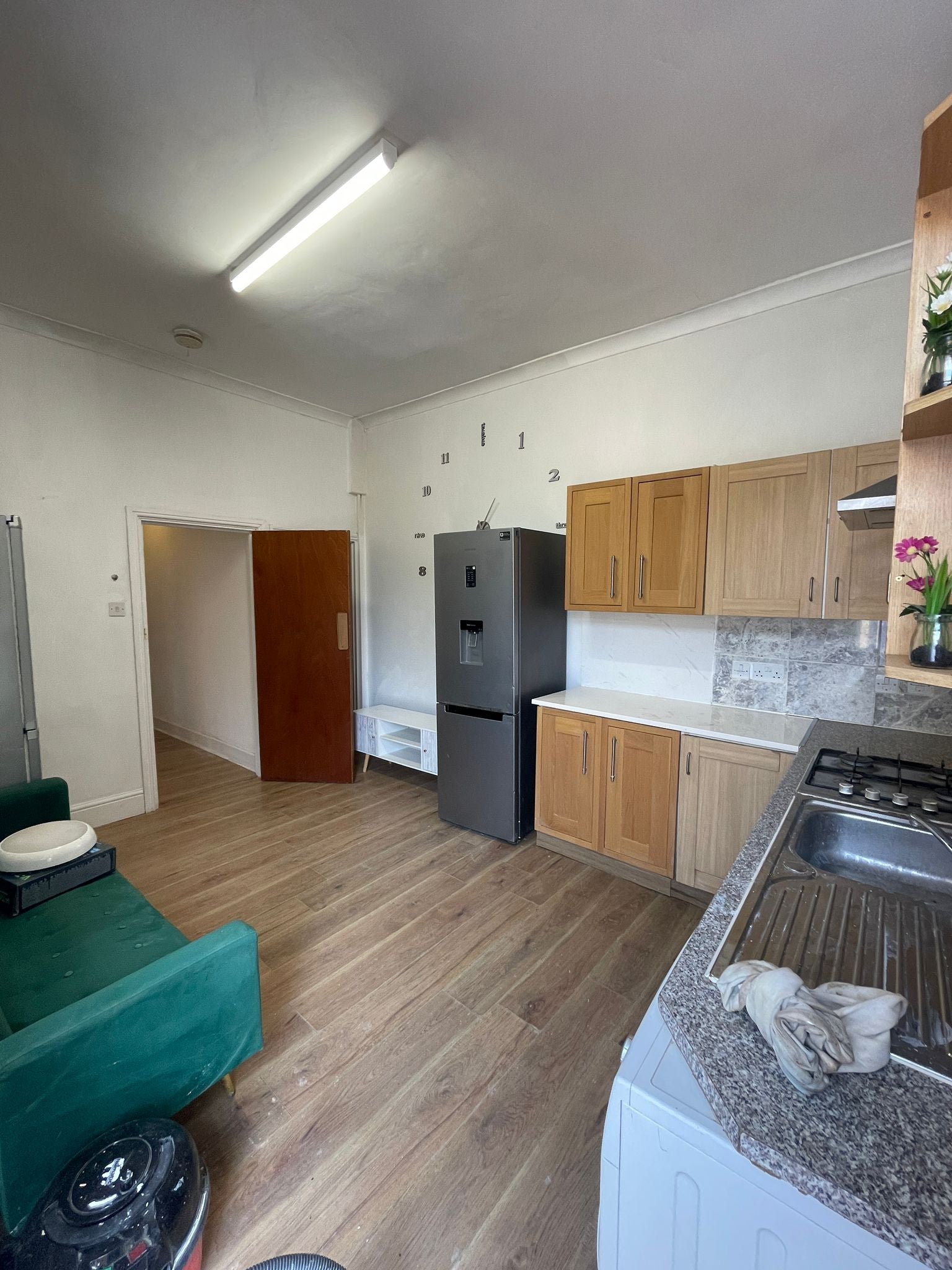 Flat Aldborough Road South in Greater London