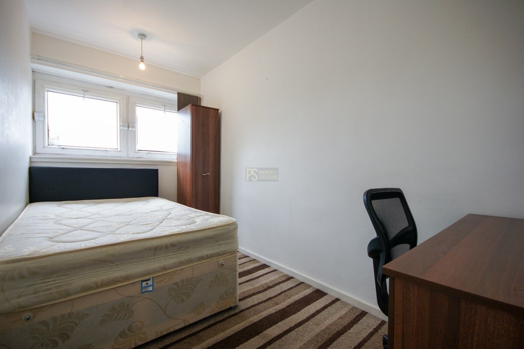 Flat Duddeston Manor Road in Birmingham