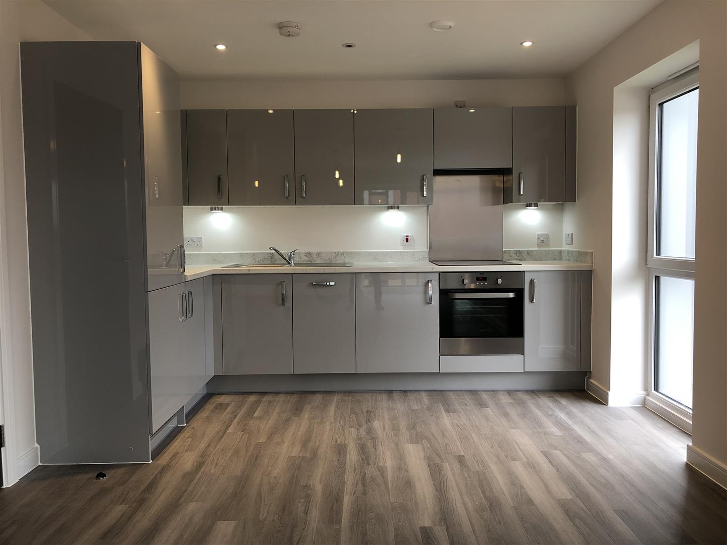 Flat Holmesley Road in Hertsmere