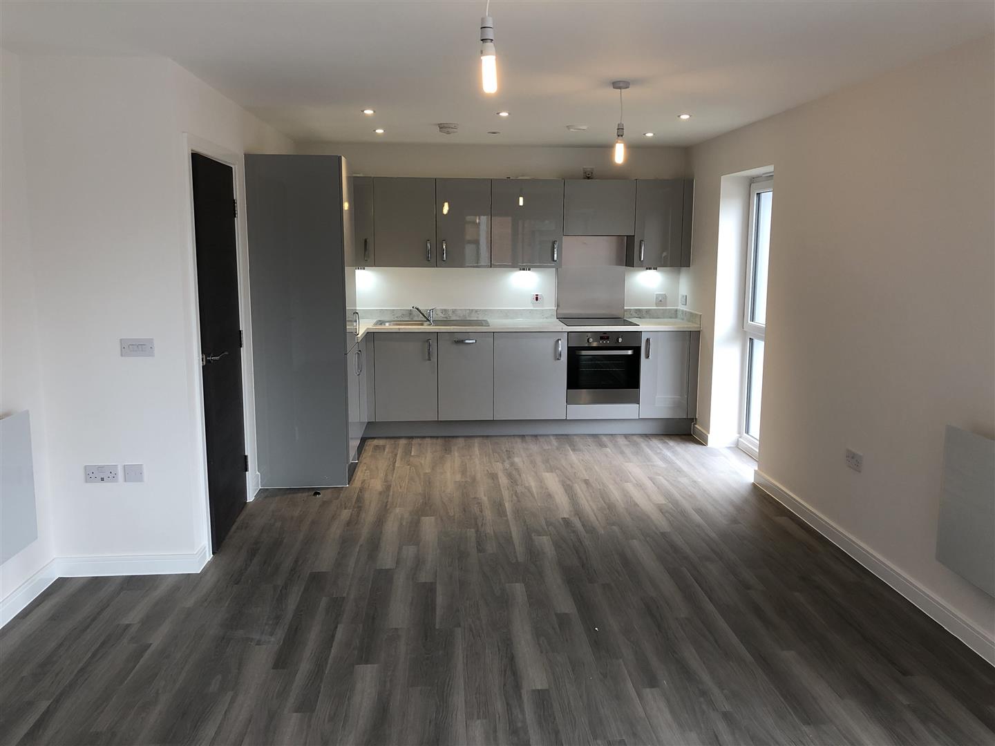 Flat Holmesley Road in Hertsmere