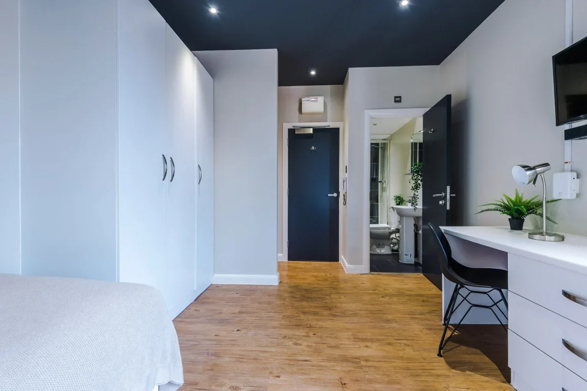 Flat Upper New Walk in Leicester