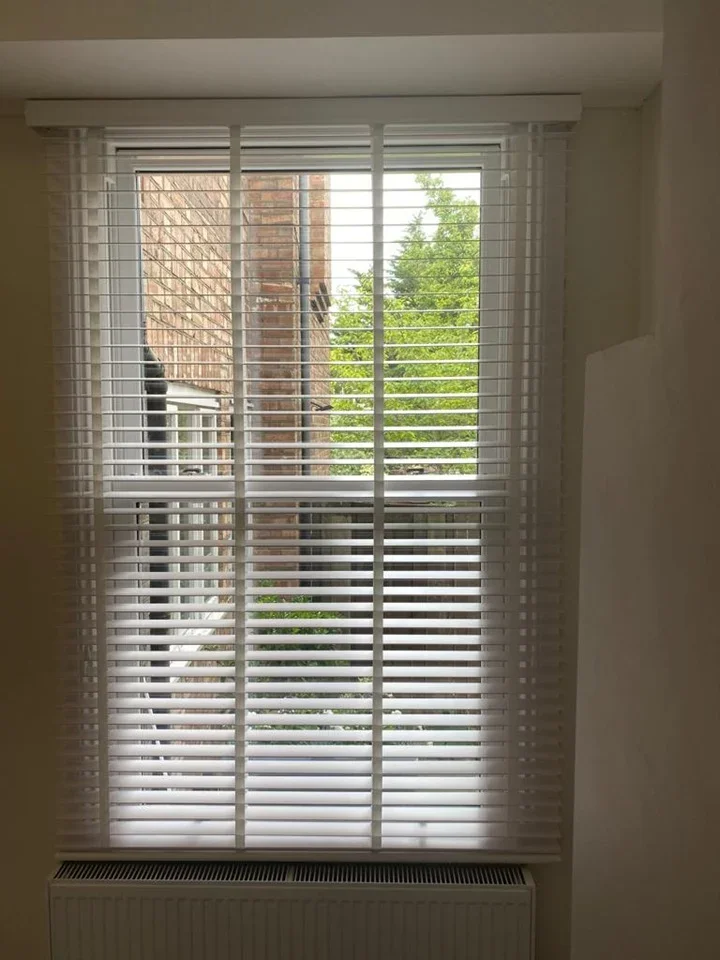 Flat Cranhurst Road in Greater London