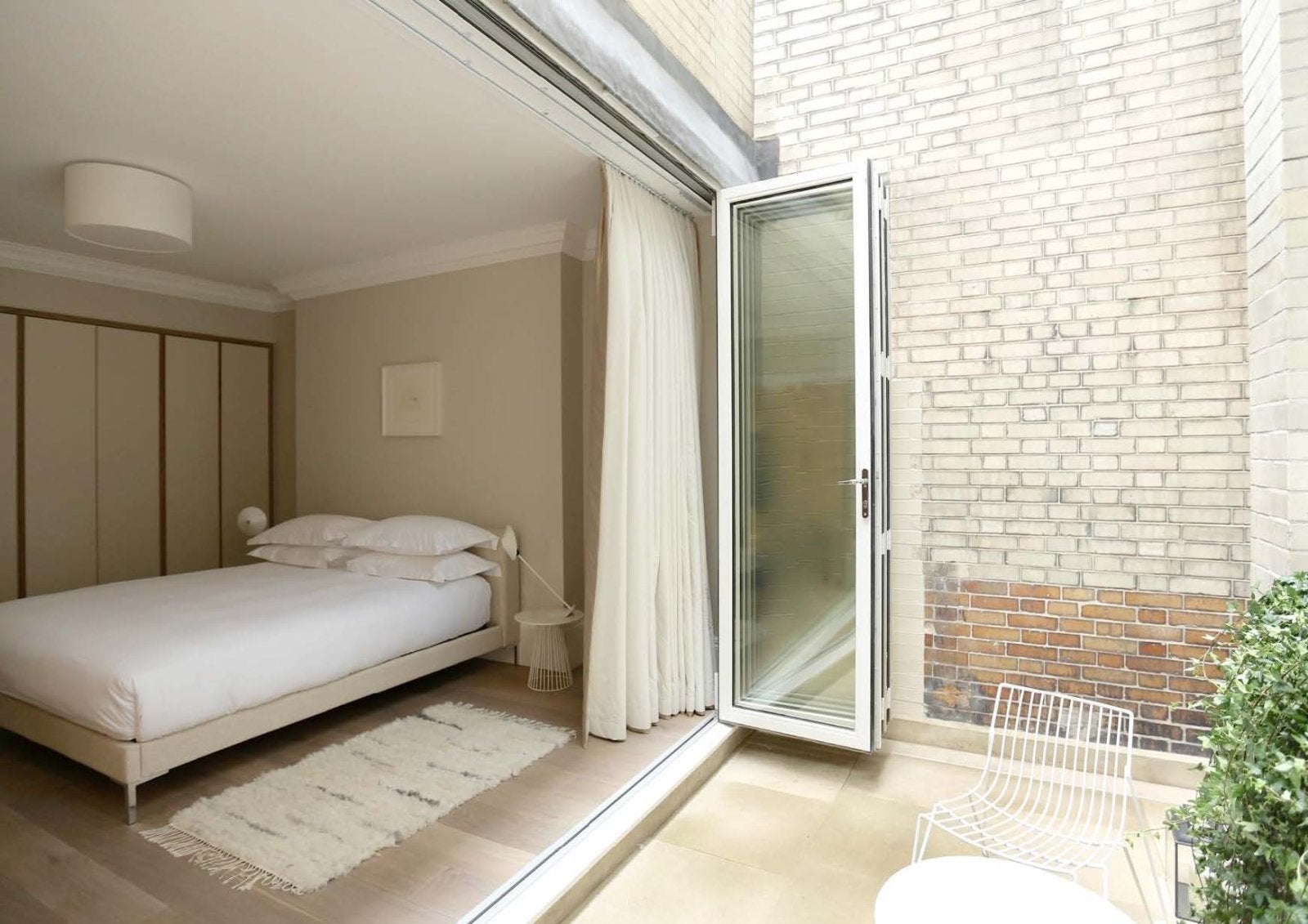 Flat Welbeck Street in London