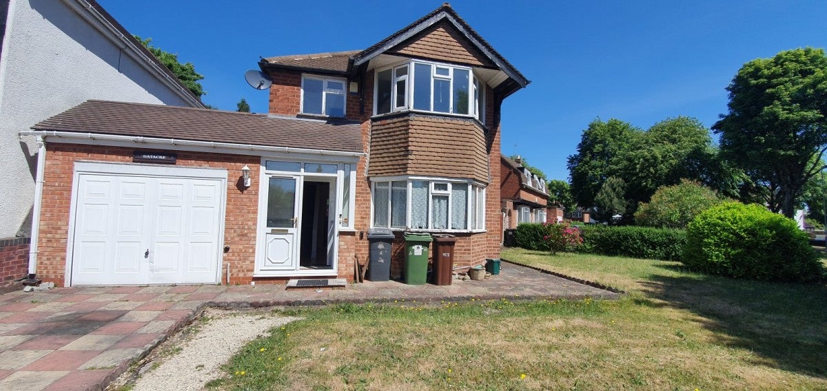 House Rosemary Crescent in Wolverhampton