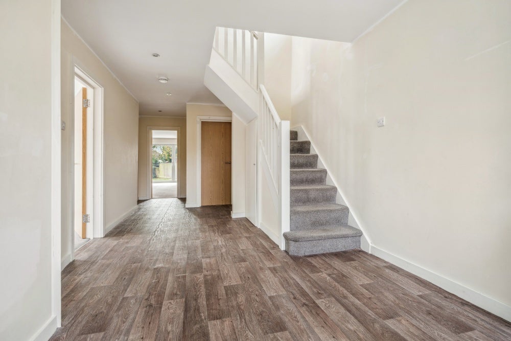 House Roundwood Close in London
