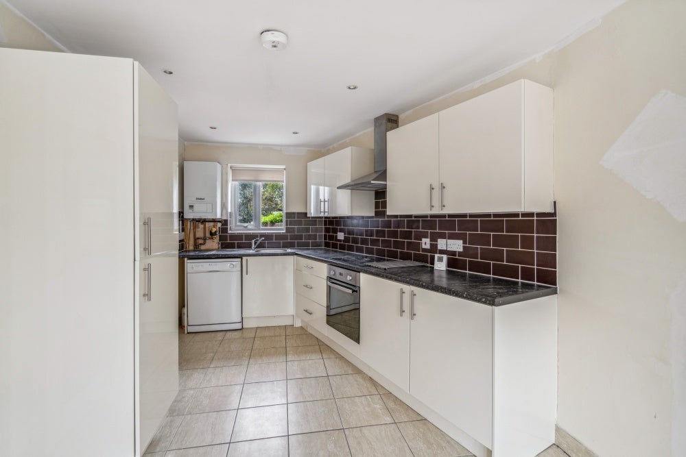 House Roundwood Close in London