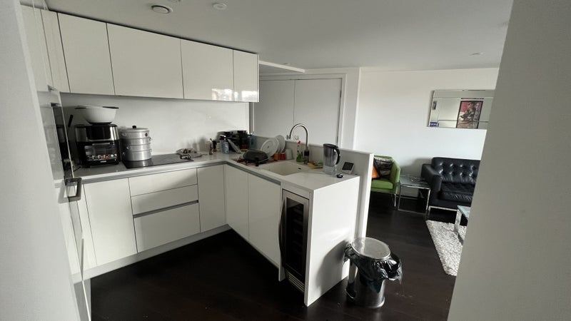 Room City Road in Greater London