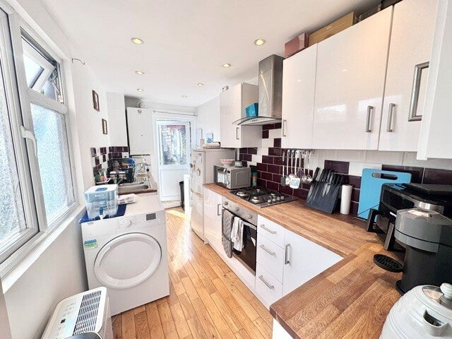 Flat Bocking End in Braintree