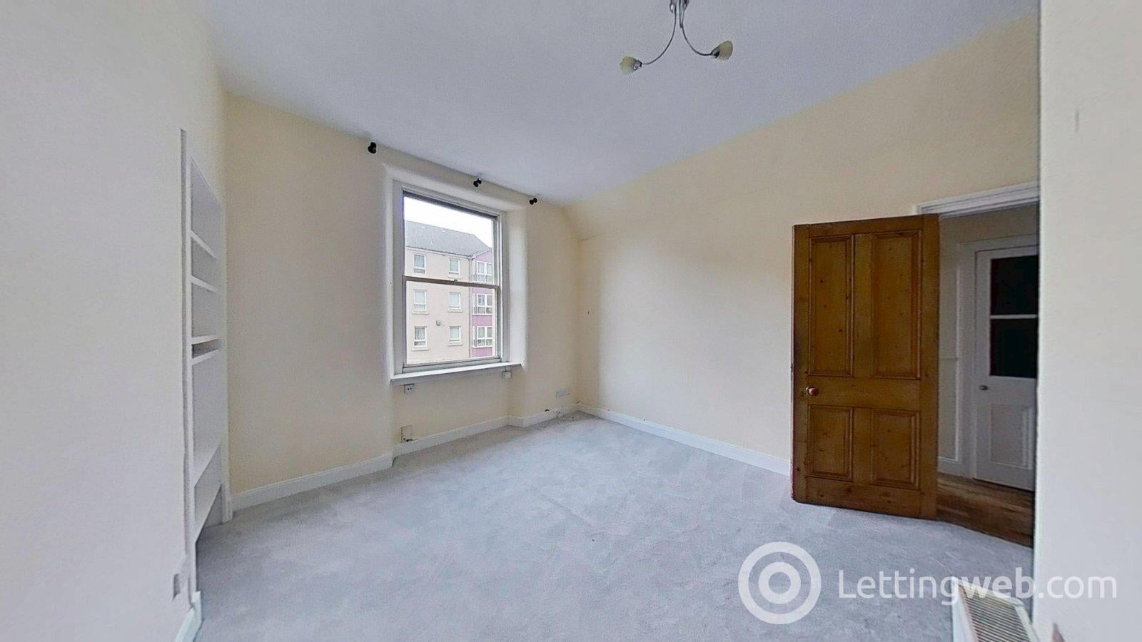 Flat Halmyre Street in Edinburgh