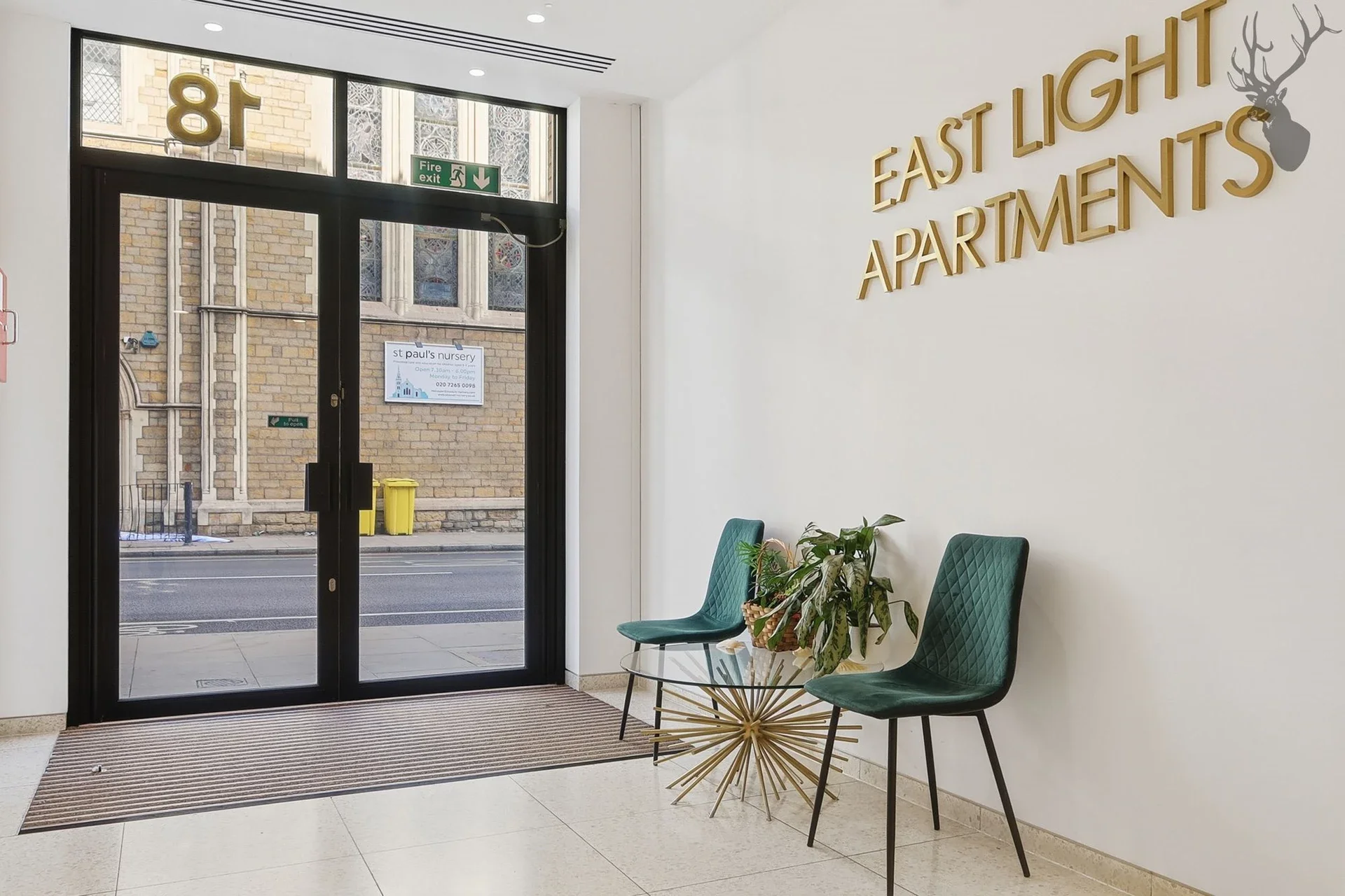 Flat Court Yard in Greater London