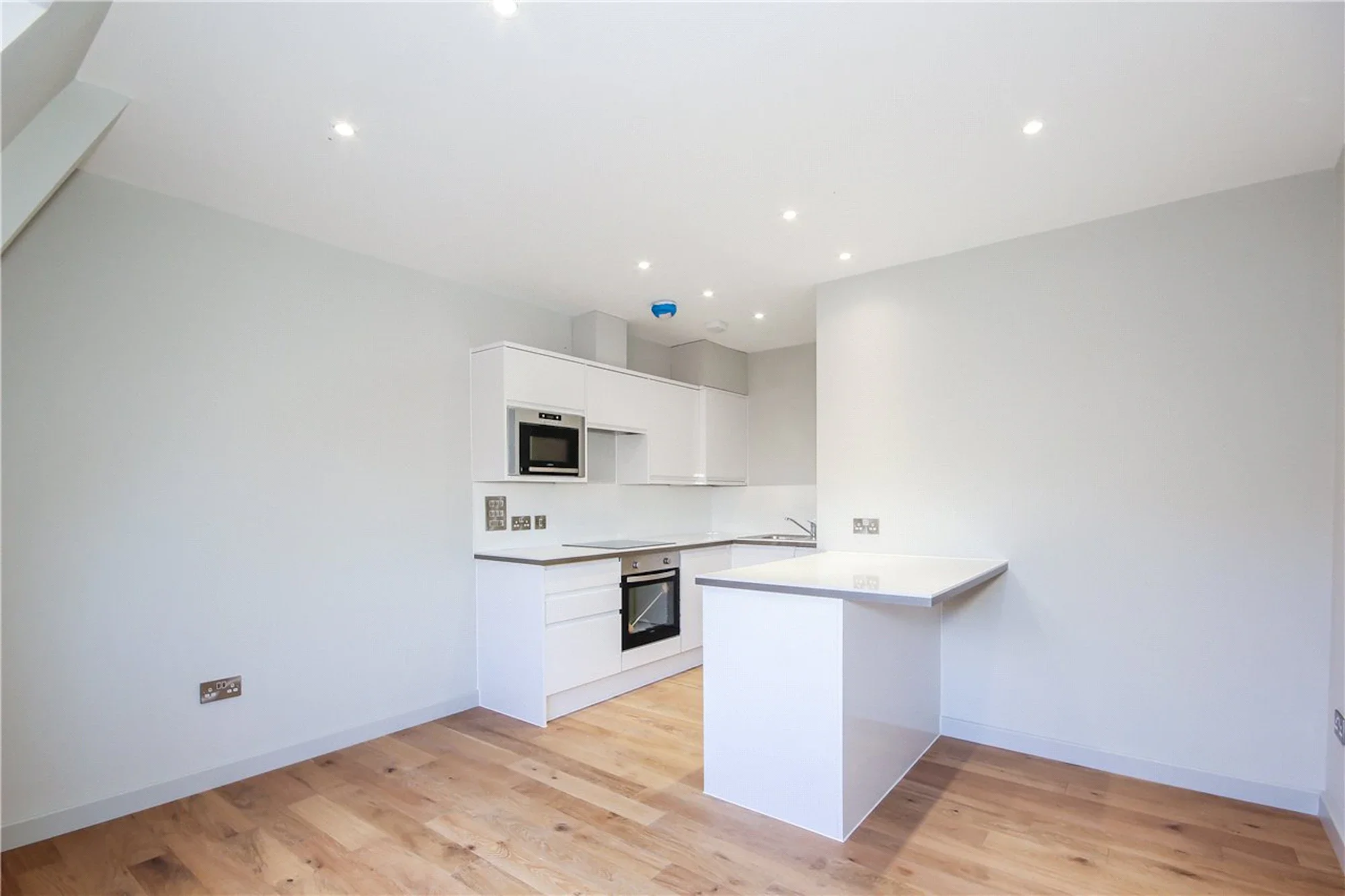 Flat Vaughan Road in St Albans