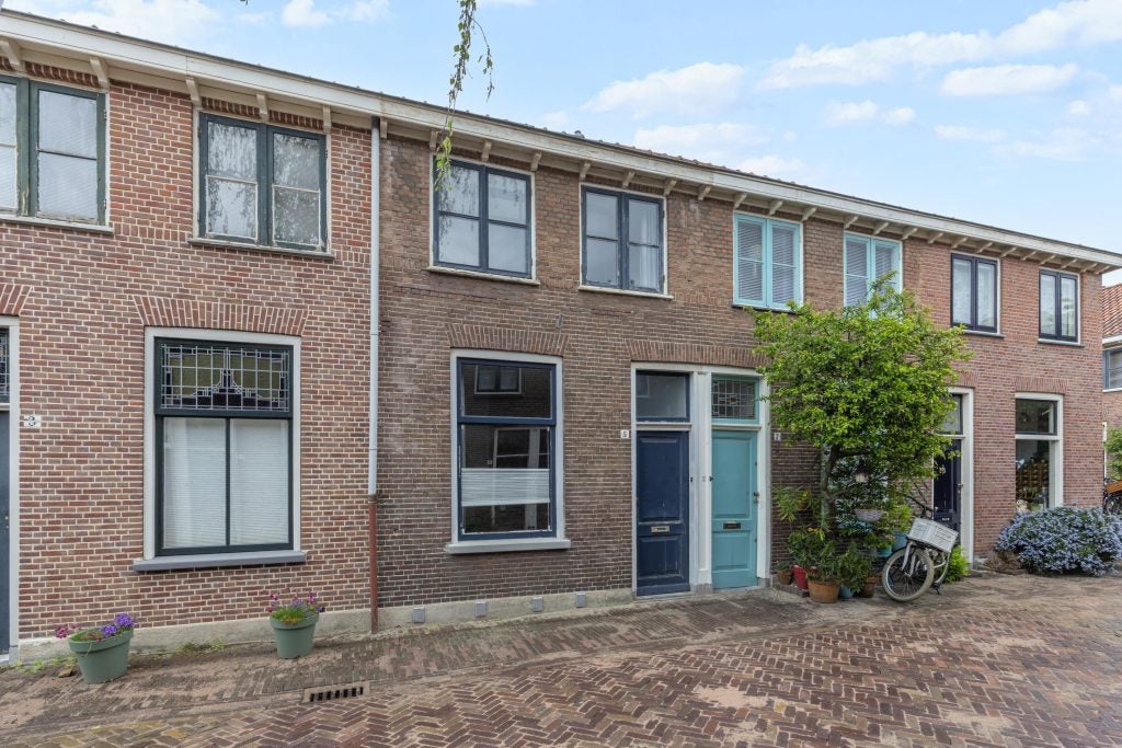 Huis Dirklangendwarsstraat 5 in Delft