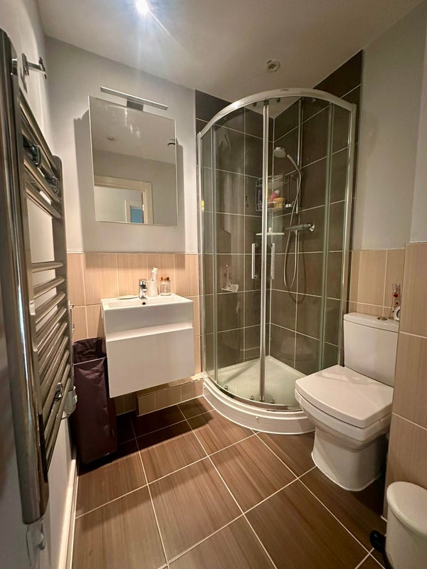 Room St. Thomas's Way in Greater London