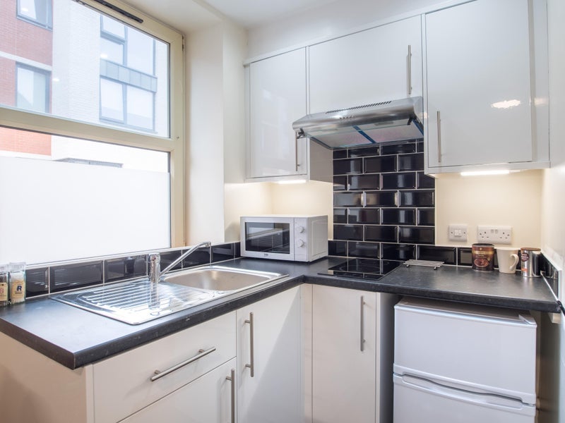 Flat Adelphi Street in Preston