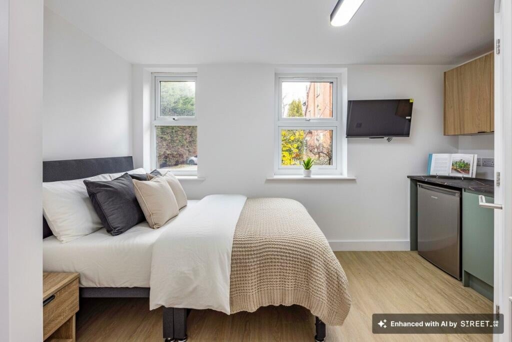 Flat Magdala Road in Nottingham