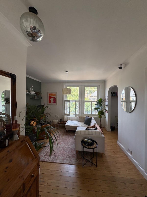 Room Brooke Road in Greater London