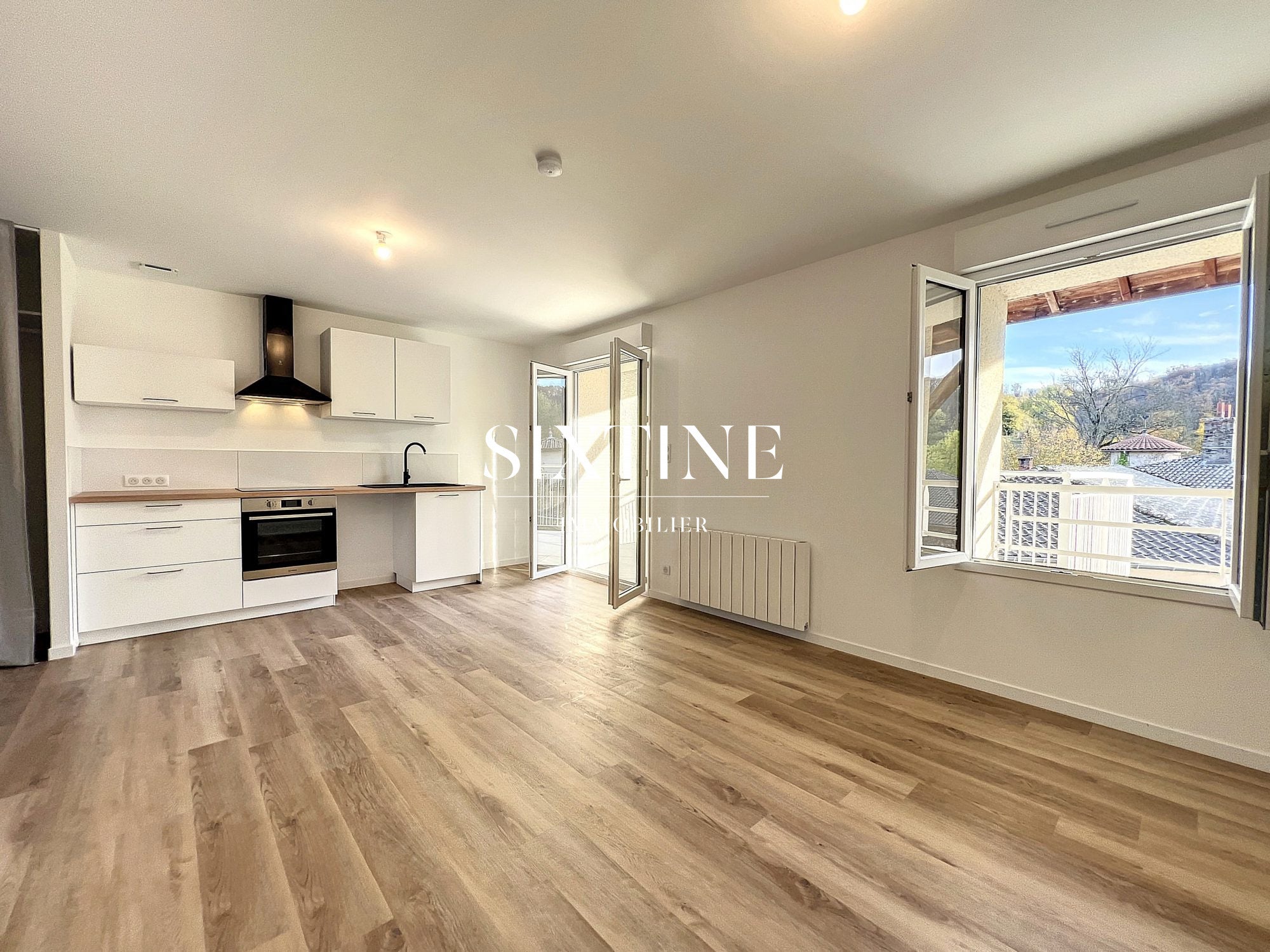 Flat Chemin du Marsonney in Sainte-Anne-sur-Gervonde