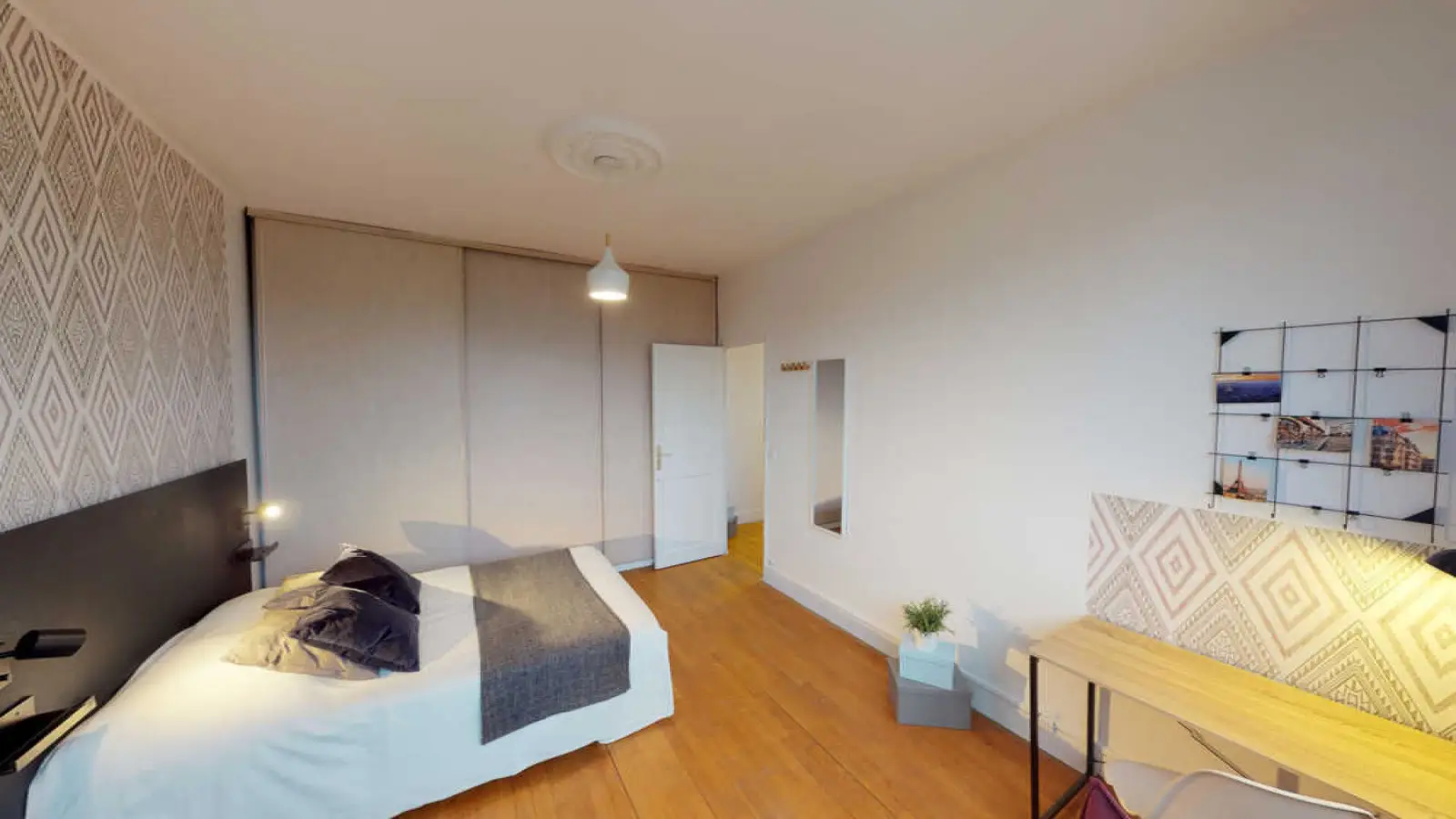 Appartement Avenue de Salonique à Paris