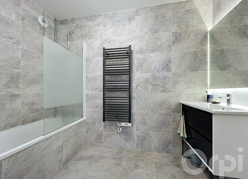 Appartement Avenue Gambetta à Maisons-Alfort