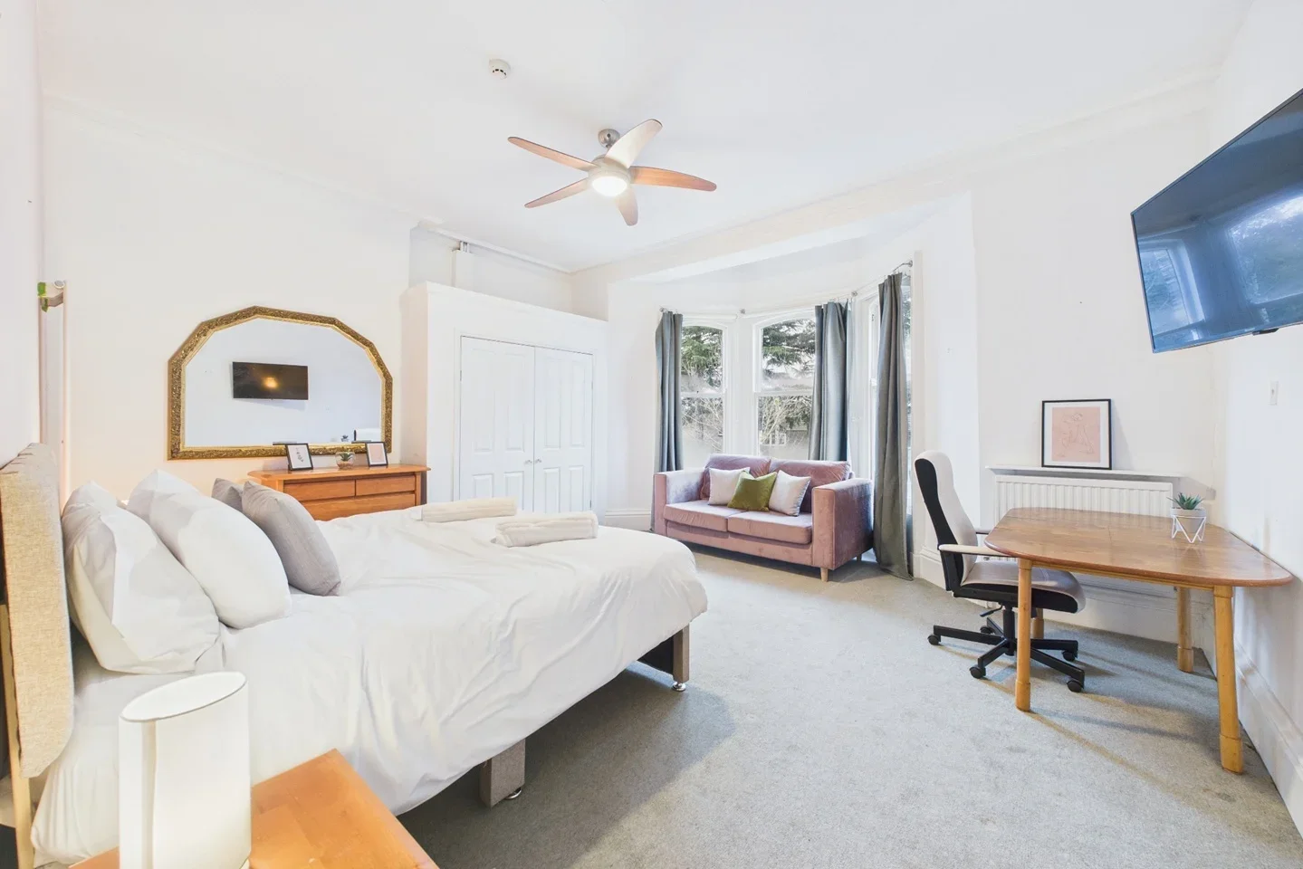 Room Acomb Road in York