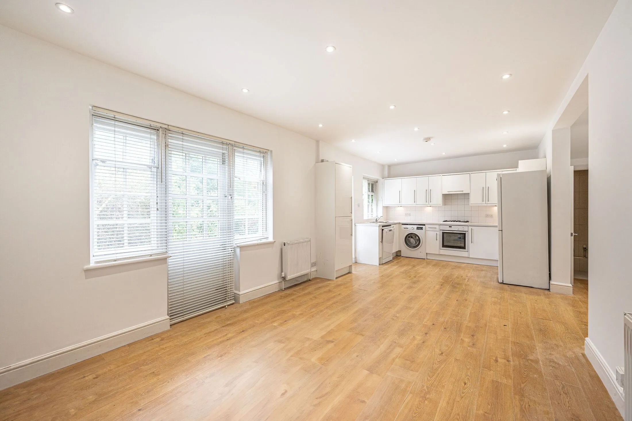 House Denman Drive North in Greater London