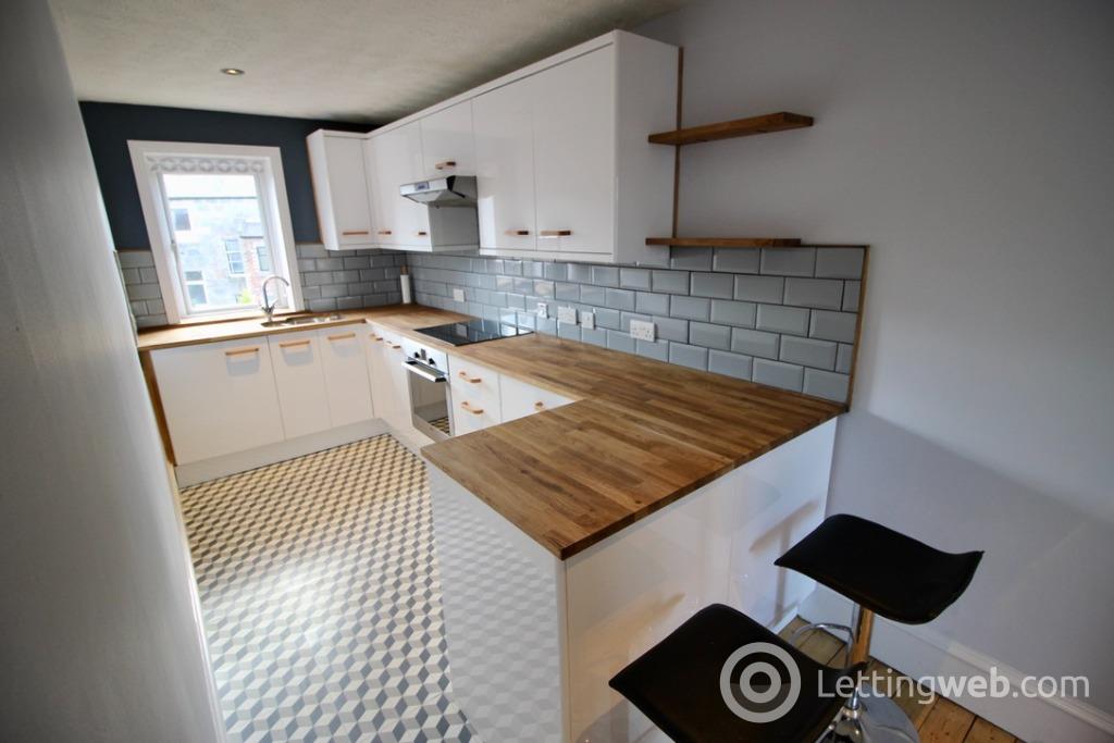 Flat Willowbank Road in Aberdeen City