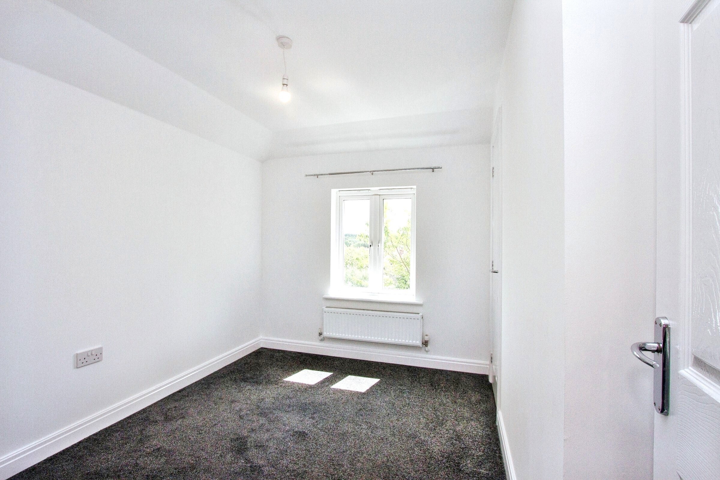 House Trubshaw Close in Bristol