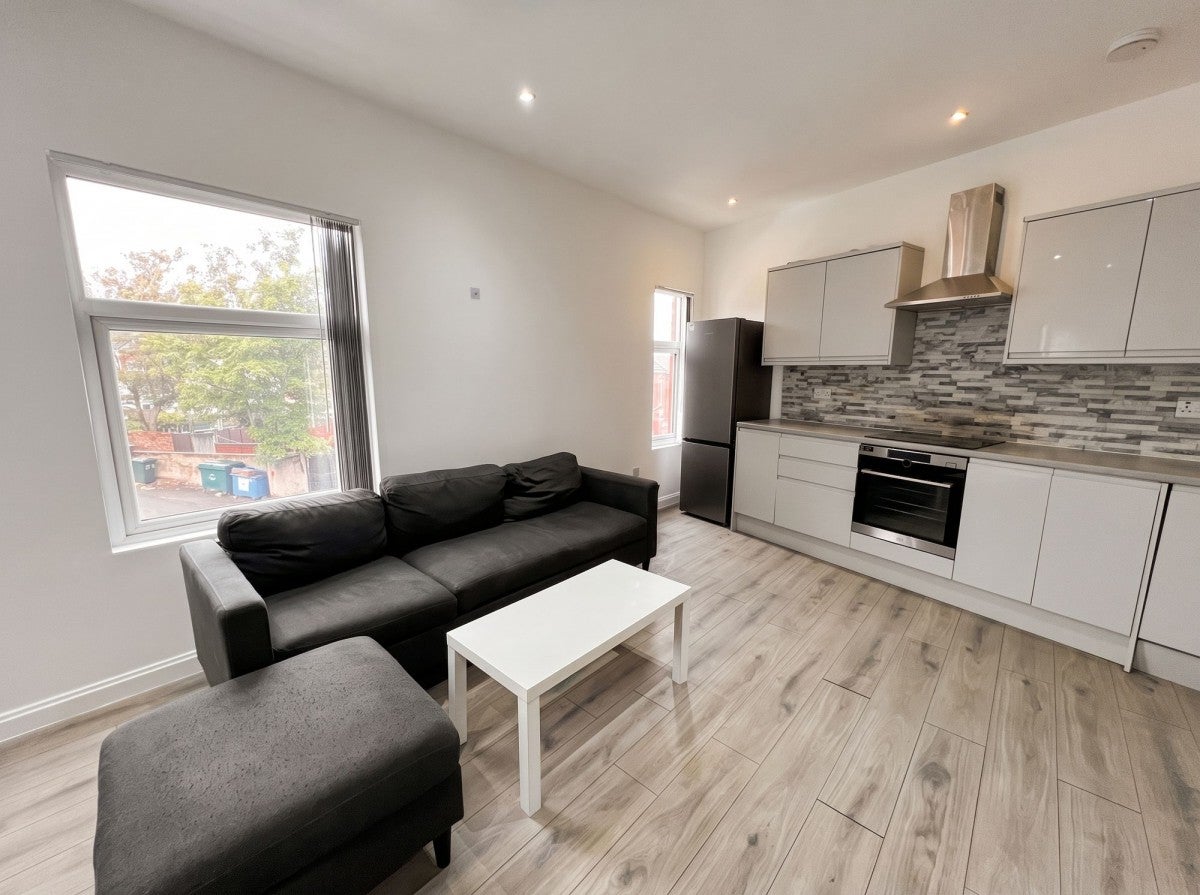 Flat Swan Lane in Coventry