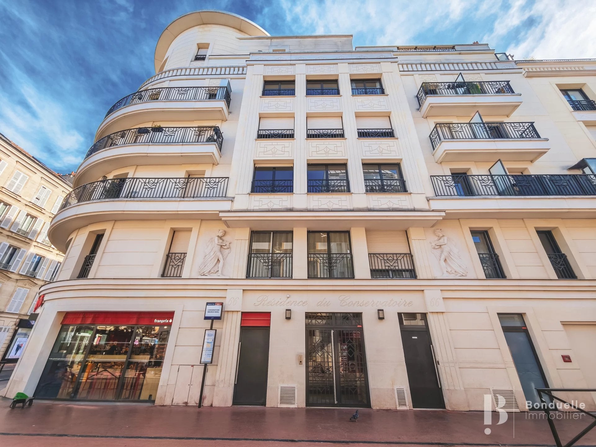Appartement Rue Louis Rouquier à Levallois-Perret
