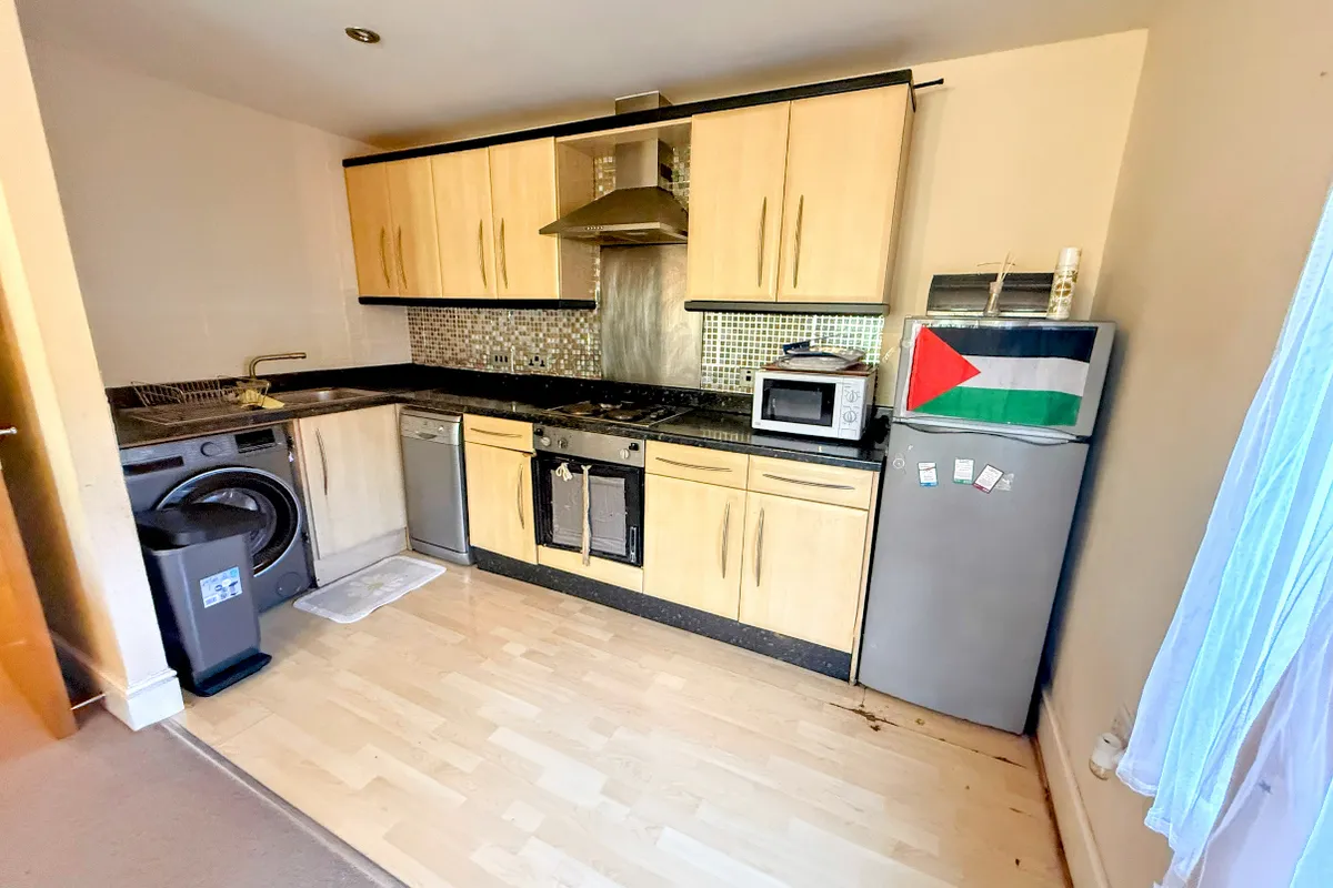 Flat Moorlands Terrance in Kirklees