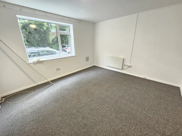 Flat Stanford Drive in Maidstone