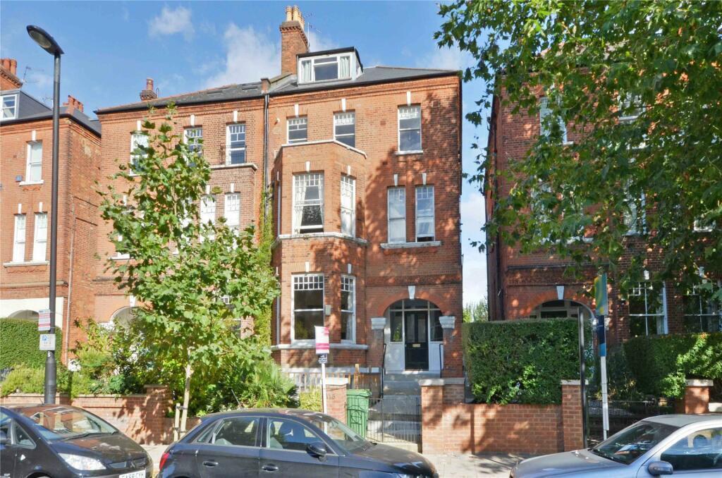 Flat Fordwych Road in Greater London