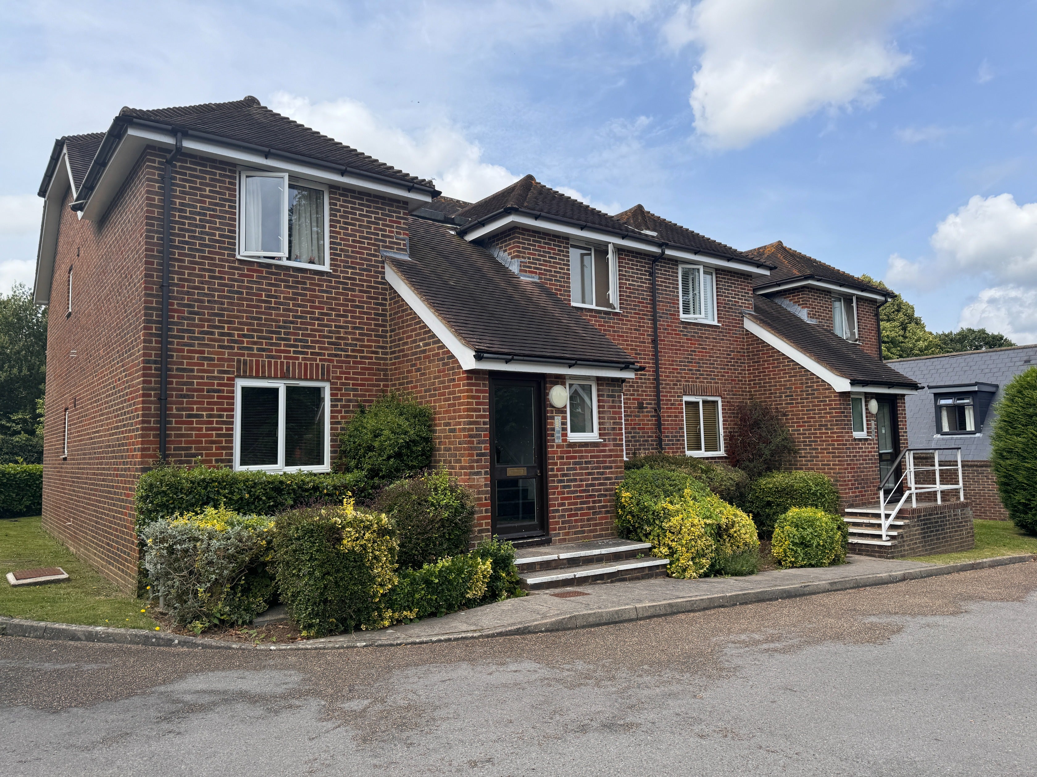 Flat Gladepoint in Mid Sussex