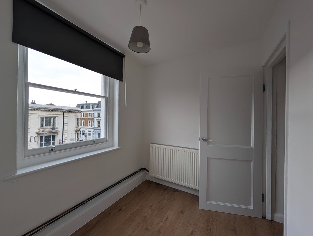 Flat Kingsland Road in Greater London