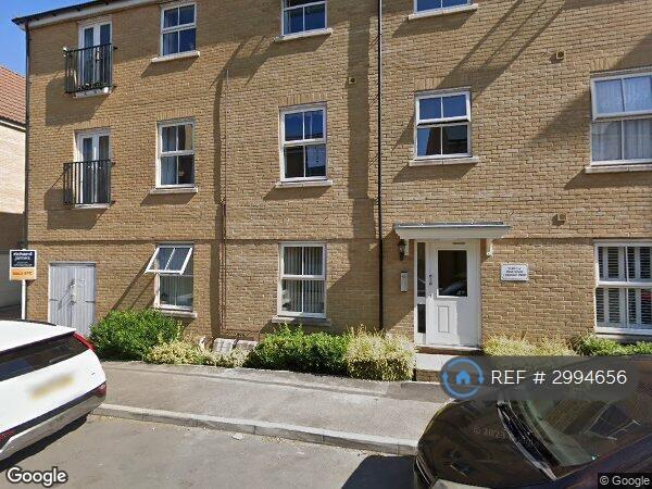 Flat Truscott Avenue in Blunsdon St Andrew