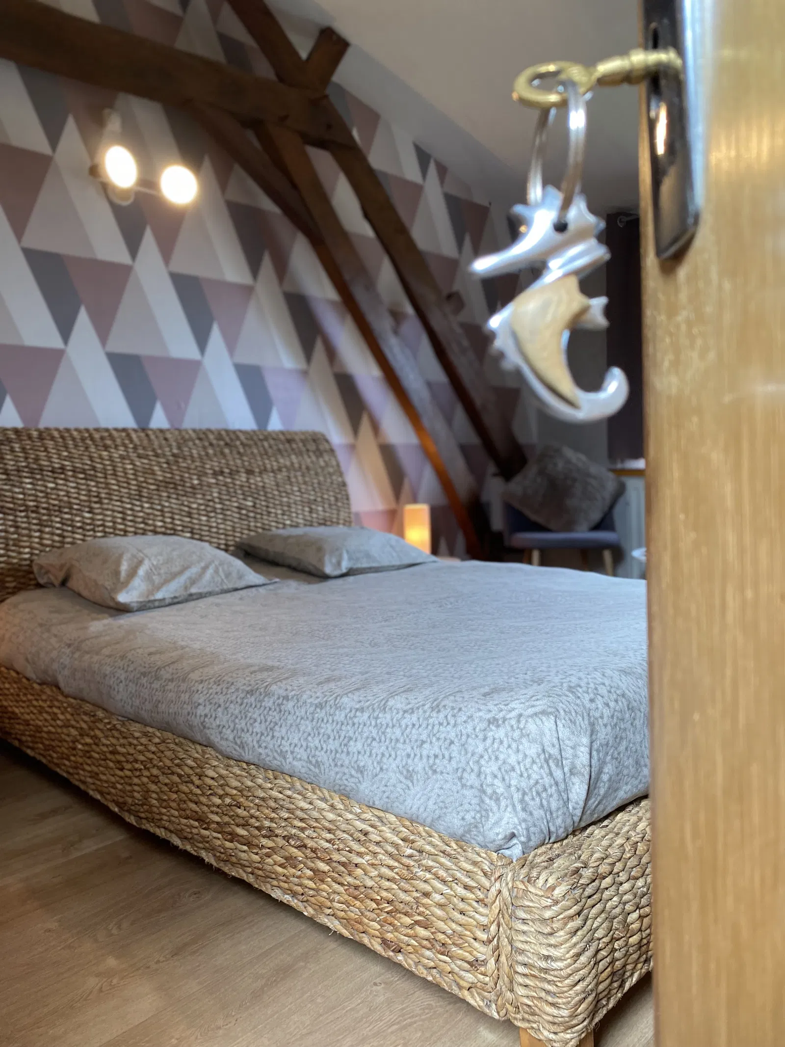 Room D 32 in Forest-Montiers