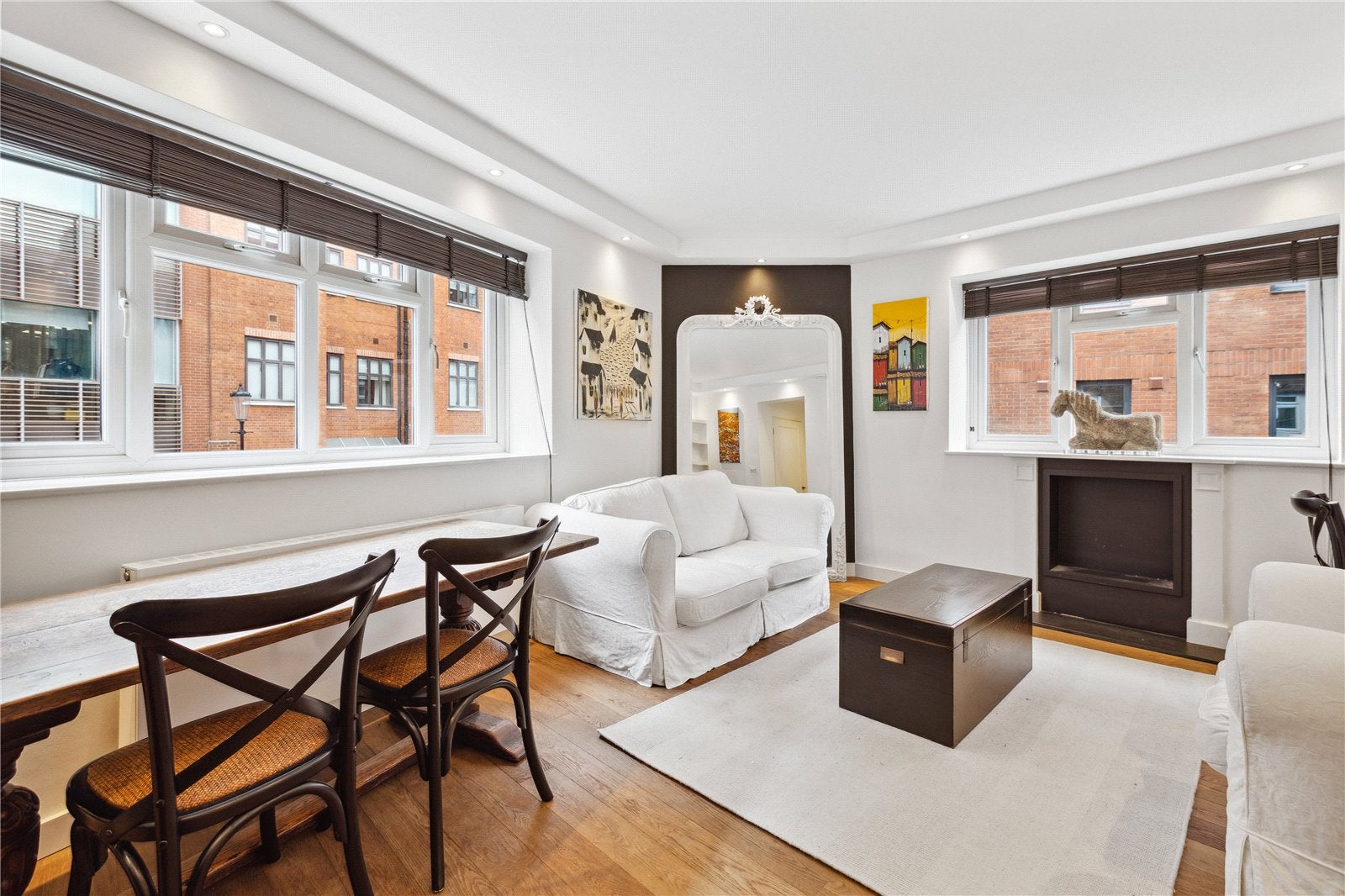 Flat Basil Street in Greater London