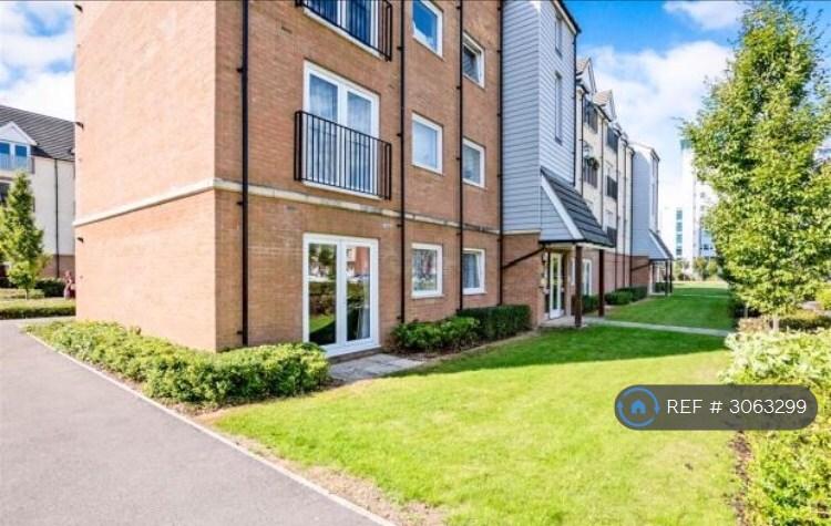 Flat Principal Court in Portsmouth
