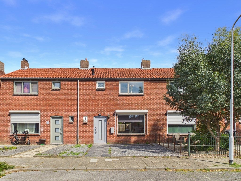 Huis dr. Leenhoutsstraat 36 in Hoek