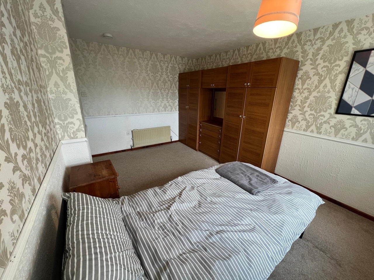 Room Lewis Close in Willenhall