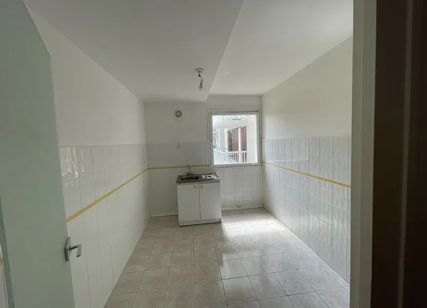 Flat Rue de Champagne in Mantes-la-Jolie