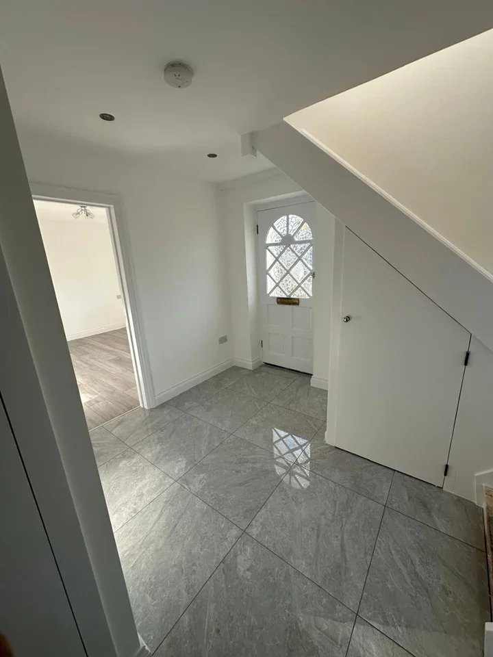 House Avalon Road in Greater London