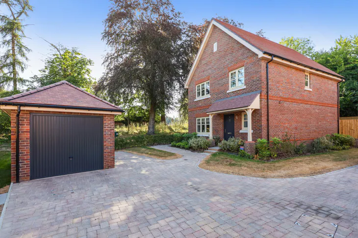 House Canada Drive in Redhill