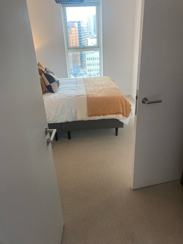 Flat Dearmans Place in Salford