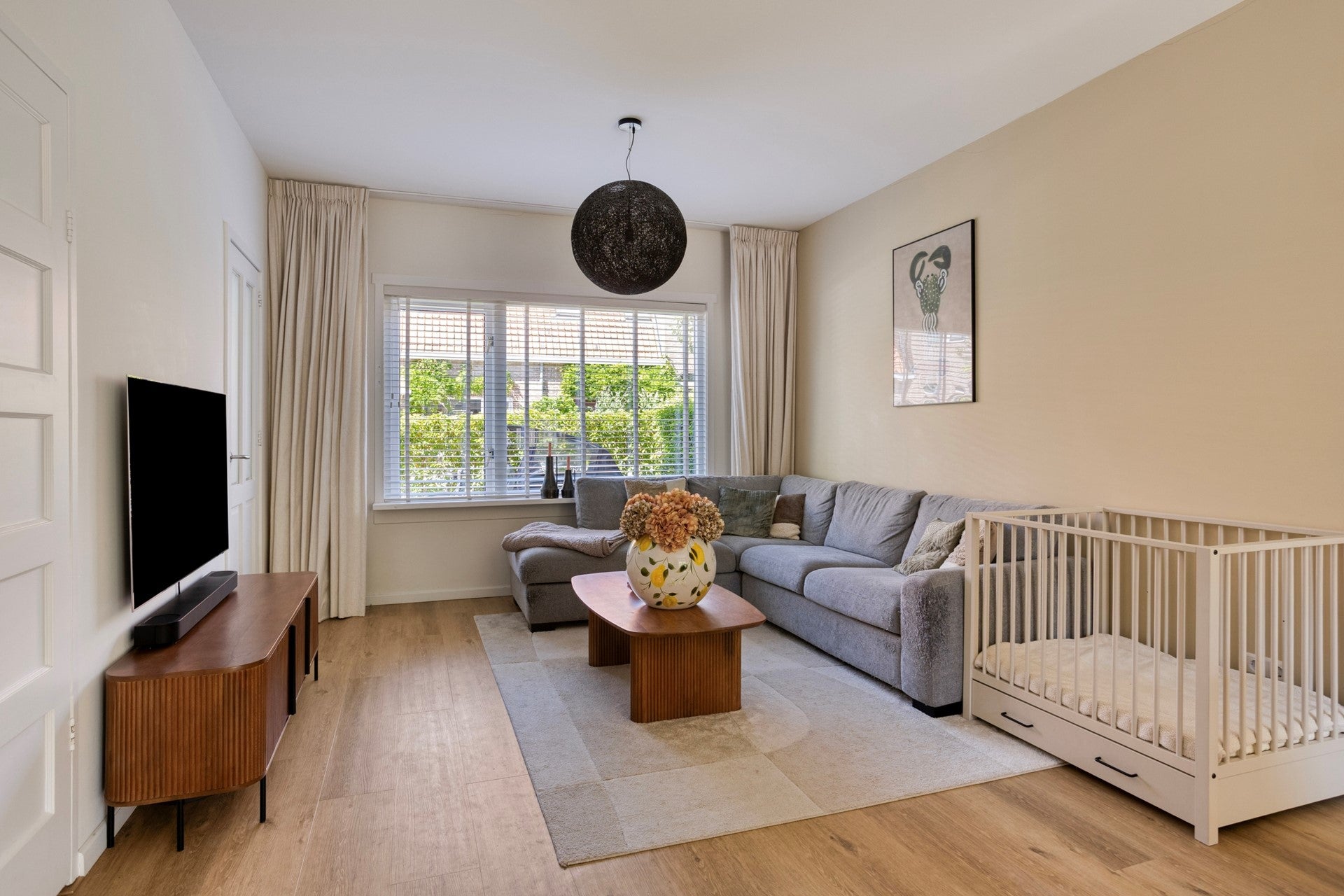 Tussenwoning te koop: Duinzichtstraat 24, Oegstgeest